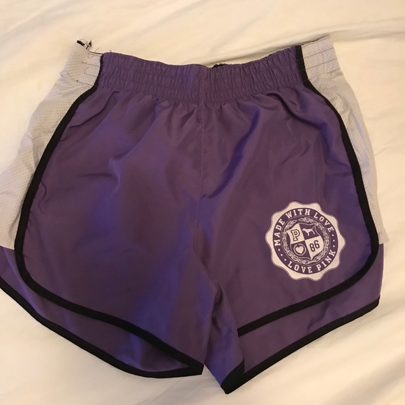 PINK Victoria's Secret Pants - Pink shorts